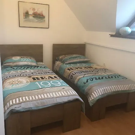 Prázdninový dům Apartma 7 *